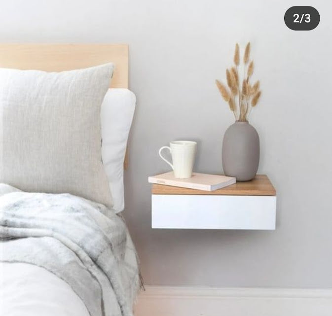 Mesa de luz flotante minimalista